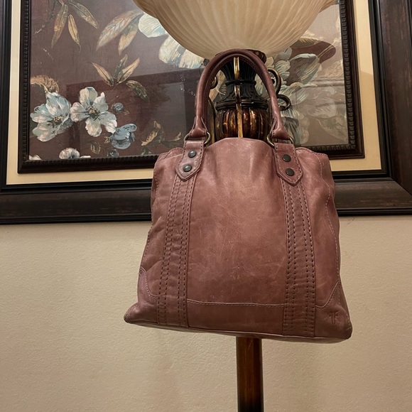 Frye please check all picture of condition - Picture 5 of 17